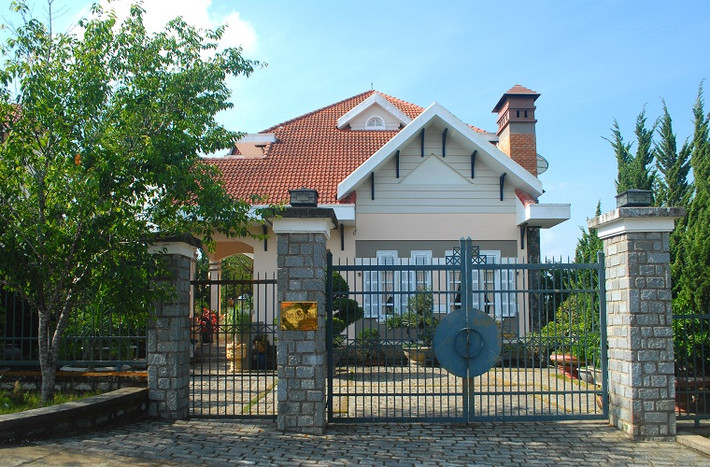 Một đặc điểm chung của những căn biệt thự tại Đà Lạt là không được xây cao quá 3 lầu.