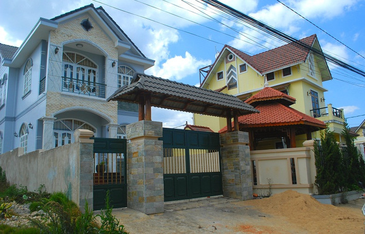 Trong khi ở nhiều địa phương khác, phương pháp nuôi cấy mô trong nông nghiệp hầu như chỉ dành riêng cho các trung tâm nghiên cứu, công ty nông lâm nghiệp... thì không ít nông dân Đà Lạt tự nuôi cấy mô để sản xuất nông nghiệp.