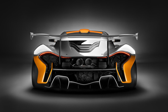 So với phiên phản trước, McLaren P1 được tăng thêm 82 mã lực.