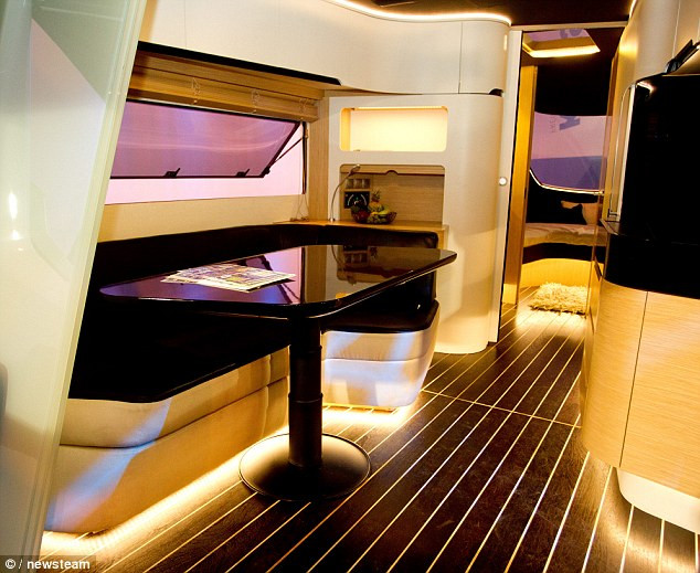 ... và có thể được bán ra thị trường trong vòng 2 năm nữa với giá đắt hơn bất cứ xe caravan nào.