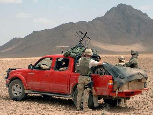 Không chỉ những chiến binh Libya, ngay cả binh sĩ Mỹ cũng ưa thích dòng xe này để vận tải và cứu thương.