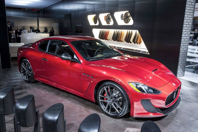Maserati giới thiệu dòng xe thể thao mới GranTurismo MC mạnh mẽ với công suất 454 mã lực, tốc độ tối đa lên tới 300 km/h.