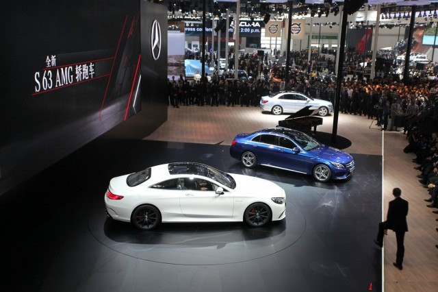 Hãng xe nổi tiếng nước Đức Mercedes-Benz giới thiệu dòng xe S 63 AMG Coupe sang trọng với nhiều phiên bản màu sắc khác nhau.