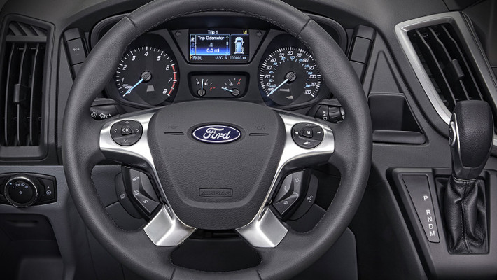 Hiển thị cơ bản dành cho lái xe mang phong cách rất riêng của hãng Ford.