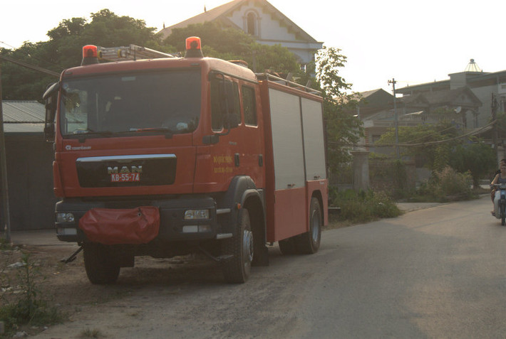 Trong chiều 13/10, công tác cứu hộ, cứu nạn vẫn tiếp tục được triển khai. Nhiều gia đình có thân nhân thiệt mạng đã nhận được thi thể người thân để tiến hành mai táng. Sáng cùng ngày, Trung tướng Nguyễn Đức Lâm, Chủ nhiệm Tổng cục Công nghiệp Quốc phòng cho biết vụ nổ kho pháo hoa đã làm 23 người chết, thiệt hại 52 tỷ đồng.