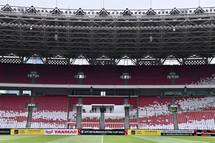 Liên đoàn bóng đá Thái Lan bất ngờ giới thiệu về sân Kelora Bung Garno của Indonesia với những hình ảnh đẹp lung linh và hiện đại.