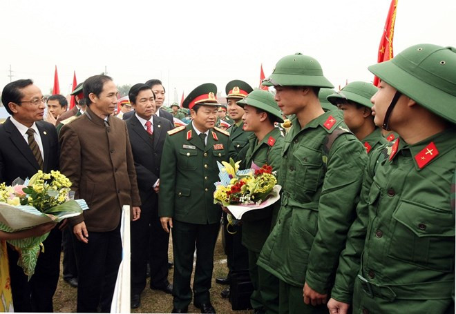 Tại các tỉnh Quân khu 4, đợt 2 năm nay có 4.950 thanh niên ưu tú lên đường nhập ngũ, trong đó tỉnh Nghệ An có 1.350 thanh niên, Thanh Hóa có 2.050 thanh niên, Hà Tĩnh có 450 thanh niên, tỉnh Quảng Bình có 300 thanh niên và tỉnh Quảng Trị có 300 thanh niên.