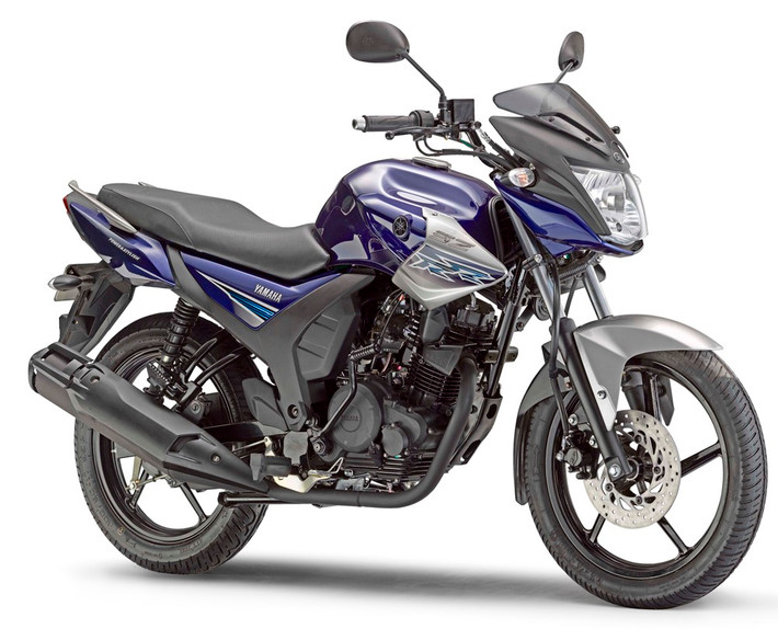 Xe sở hữu kích thước dài x rộng x cao tương ứng 2.050 x 760 x 1.100 mm với chiều cao yên xe ở 800mm.