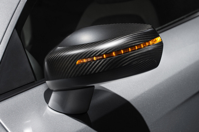 Audi R8 Competition 2015 được sản xuất giới hạn (chỉ 60 chiếc cho thị trường Mỹ) được coi là mẫu xe thương mại nhanh nhất của gia đình Audi tính đến thời điểm hiện tại.