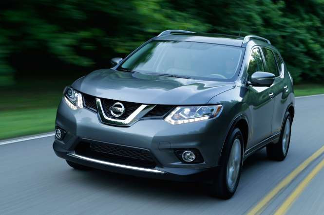 Điểm mạnh của Nissan Rogue 2014 là thiết kế nội thất ấn tượng và độ tin cậy cao, nhưng động cơ 4 xi-lanh dung tích 2.5L khiến mẫu xe này bị mất điểm đáng kể trong mắt khách hàng.