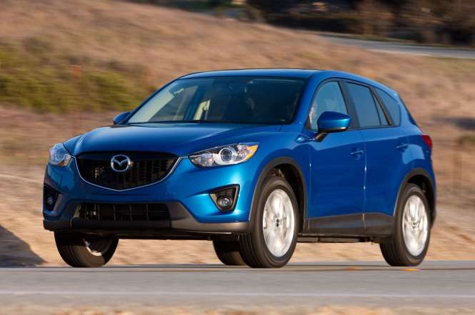 Những khách hàng bỏ tiền mua Mazda CX-5 2015 có thể hài lòng với động cơ 4 xi-lanh dung tích 2.5L được cải tiến để tạo ra công suất mạnh hơn.