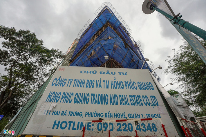 Năm 2017, Công ty TNHH Bất động sản và thương mại Hồng Phúc Quang nhận chuyển nhượng khách sạn với hiện trạng là phần thô và ngổn ngang vật liệu. Tuy nhiên, từ đó đến nay, dự án không có dấu hiệu tiếp tục thi công.