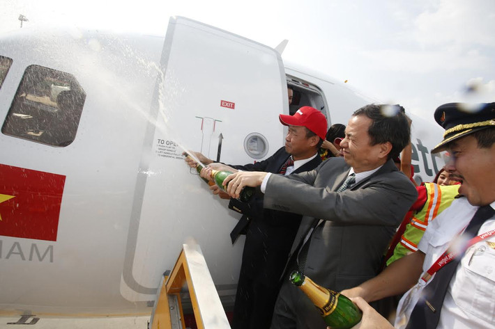 Việc sở hữu một đội tàu bay mới giúp VietJetAir có thể vừa chủ động về mặt chi phí, vừa có thể giảm được giá vé, đem đến nhiều cơ hội bay cho hành khách hơn.
