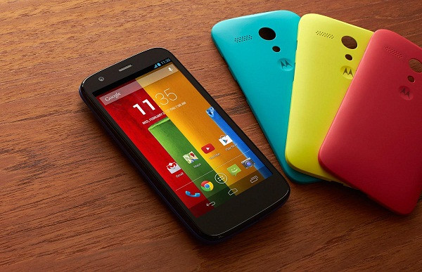 1. Motorola Moto G Với màn hình hiển thị 4.5 ich, độ phân giải HD 720p, chip hệ thống quad-core Snapdragon 400 và camera 5-megapixel, chạy hệ điều hành Android, Motorola Moto G là đề xuất bạn nên cân nhắc khi mua, giá máy tại thị trường trong nước khoảng 4,2 triệu.
