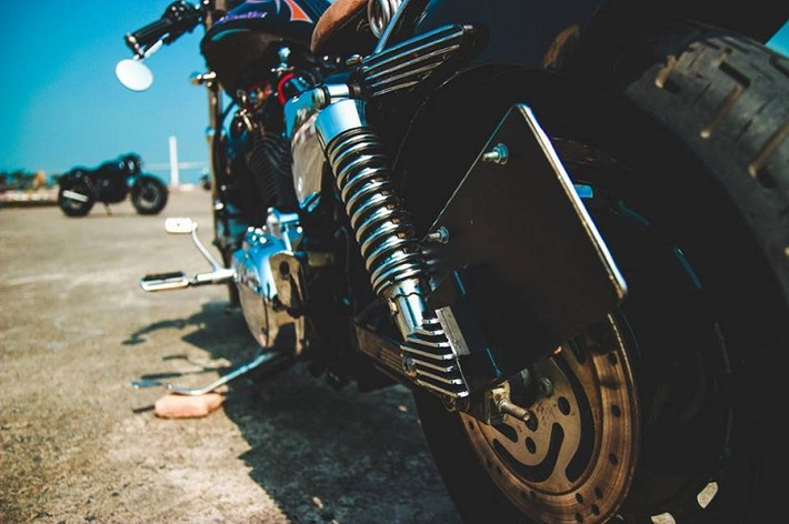 Hiện giá bán Harley Davidson XL1200 phiên bản mới nhất tại Sài Gòn khoảng 24.000 USD.