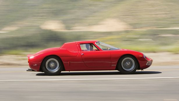 Ferrari Classiche - một bộ phận của hãng - đảm bảo rằng mỗi chiếc xe đều tốt như ngày nó lăn bánh ra khỏi nhà máy. Chiếc xe này gần đây đã được nhà máy khôi phục đầy đủ, với mong muốn mang đến sự hài lòng cho khách hàng.