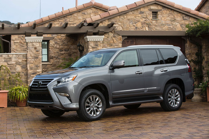 Lexus GX: 240.000 chiếc.