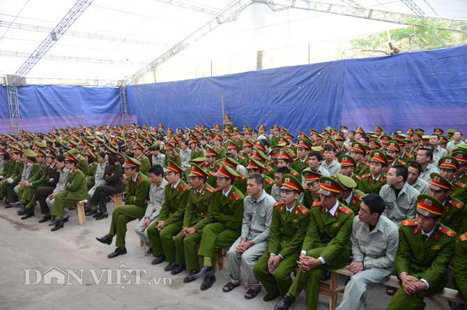 89 bị cáo được triệu tập đầy đủ trong phiên tòa.