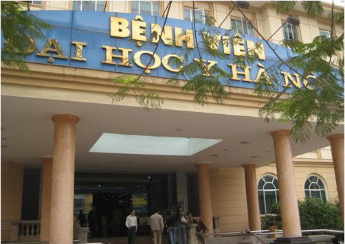6. Ngày 10/1, chị Nguyễn Thị Lan Hương (38 tuổi, ở Quán Thánh, Ba Đình, Hà Nội) đã có đơn gửi báo chí tố cáo các sai phạm của bác sĩ Bệnh viện Đại học y Hà Nội khiến chị buộc phải bỏ thai.