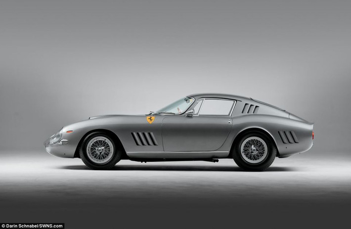 Được sản xuất cách đây 50 năm nhưng chiếc Ferrari 275 GTB trông vẫn như mới.
