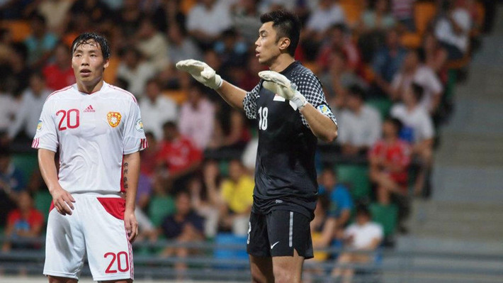 Lionel Lewis (Singapore): Lionel Lewis là cầu thủ Singapore đầu tiên đoạt giải cầu thủ hay nhất AFF Cup. Người gác đền này thi đấu chắc chắn ở kỳ AFF Cup 2004 và giúp tuyển Singapore vô địch.