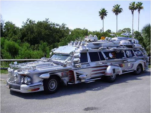 Ô tô Limousine - Mercedes-Benze 300TD có giá lên tới 1.000.000 đô la.