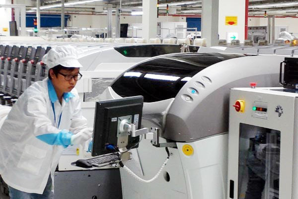 Hãng cũng cho biết, sản phẩm được sản xuất ở Việt Nam chủ yếu để cung cấp ra thị trường nước ngoài, với tỷ trọng 95%, còn lại, 5% là đáp ứng cho nhu cầu trong nước.