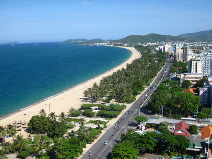 Vietravel cũng đưa ra chương trình kích cầu trong tháng 4/2014 dành cho các khách hàng mua tour từ ngày 1/4/2014 tại Lào Cai đi tới các địa điểm du lịch trong nước và quốc tế với mức giá ưu đãi giảm tới 3 triệu đồng. Ảnh: Cảnh đẹp tại Nha Trang.