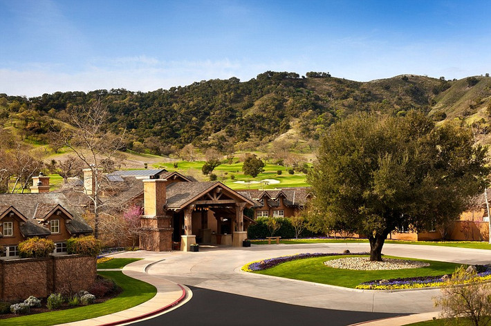 CordeValle, tổ hợp khách sạn và sân golf sang trọng ở San Martin, California, Mỹ.