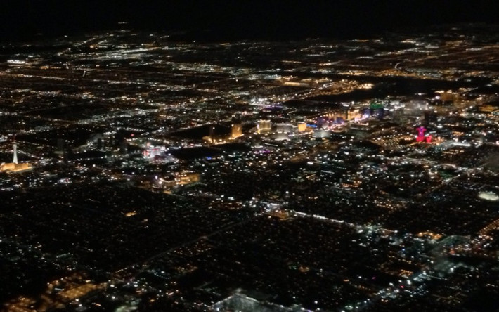 Thiên đường giải trí Las Vegas rực rỡ về đêm.