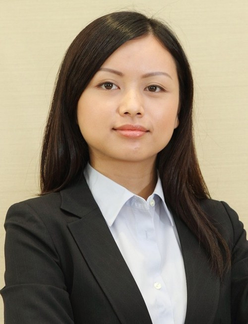 Nguyễn Vũ Ngọc Trinh thuộc thế hệ 8X đầu đàn, hiện là Tổng giám đốc trẻ tuổi của công ty TNHH quản lý Quỹ Manulife Việt Nam. Cô tốt nghiệp cử nhân thương mại, chuyên ngành tài chính và kế toán từ trường đại học New South Wales, Sydney, Úc.