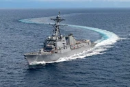 Tàu khu trục USS Ted Stevens (DDG-128) của Hải quân Mỹ, thuộc lớp Arleigh Burke Flight III, đang hành trình trên biển trong quá trình chạy thử. (Nguồn ảnh: HII)