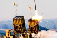 Iron Dome lập công lớn, chặn đứng 30% tên lửa Iran