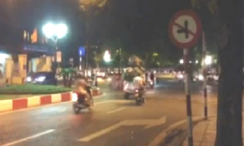 Video đáng suy ngẫm về ý thức giao thông của người HN
