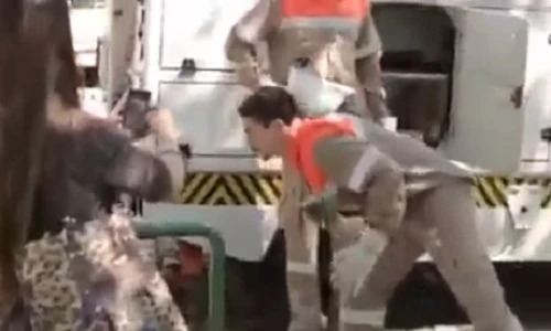 Màn tâng mũ bảo hiểm đẳng cấp chưa từng thấy