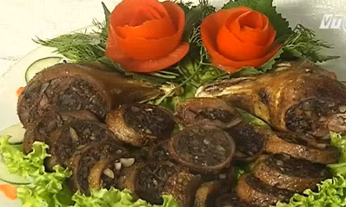 Cách làm dồi gà chọi chuẩn vị xứ Nghệ ngon mê ly