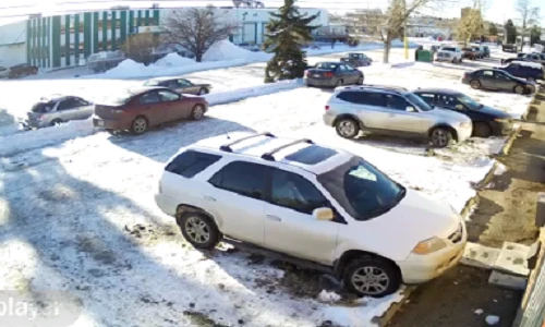 Pha lùi xe “bá đạo” nhất trong năm