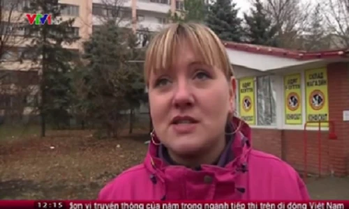 Người dân miền Đông Ukraine mong cuộc sống không tiếng súng