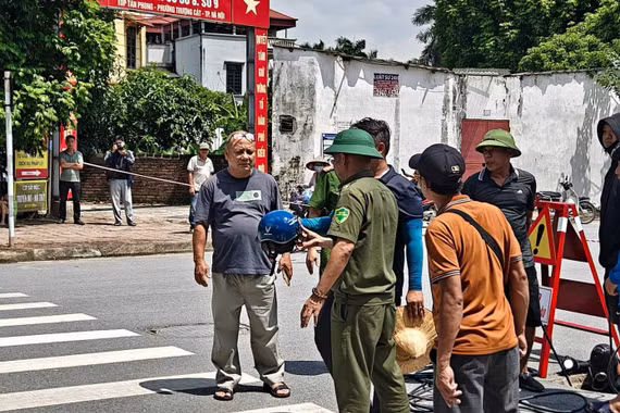 Đã tìm thấy thi thể nghi nam sinh mất tích khi đi qua điểm ngập ở Hà Nội