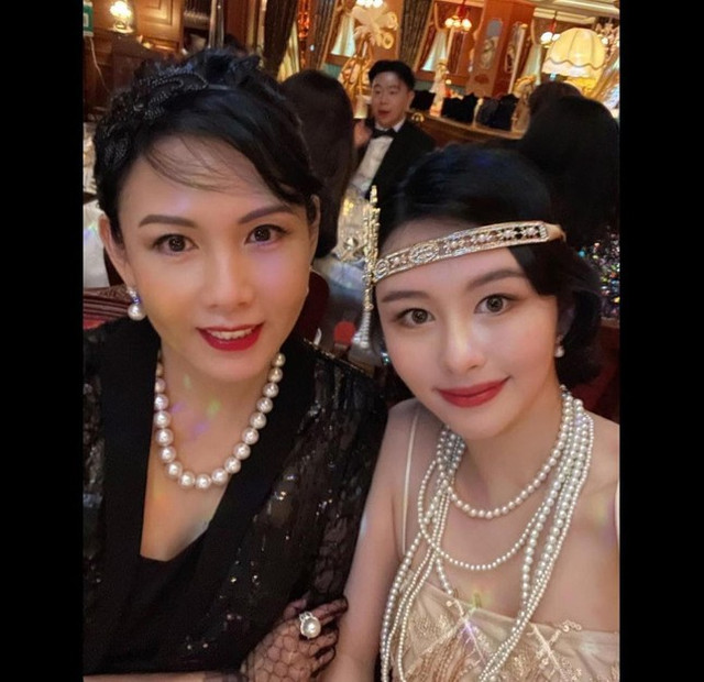 Nữ bác sĩ bất ngờ nổi tiếng vì giống ‘Nữ hoàng 18+’ Khâu Thục Trinh - Hình 7 Nu bac si bat ngo noi tieng vi giong ‘Nu hoang 18+’ Khau Thuc Trinh-Hinh-7