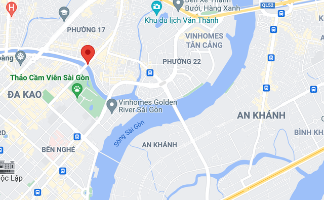 Ôtô tải húc văng dải phân cách, tông nhiều xe máy ở TP.HCM - Hình 2 Oto tai huc vang dai phan cach, tong nhieu xe may o TP.HCM-Hinh-2