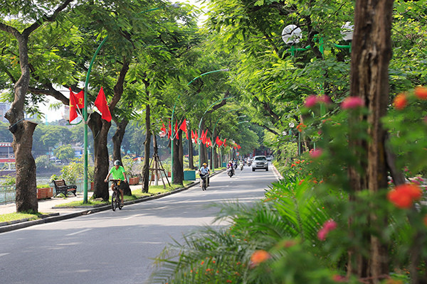 Dự báo thời tiết 20/11, miền Bắc nắng, miền Nam mưa giông Du bao thoi tiet 20/11, mien Bac nang, mien Nam mua giong