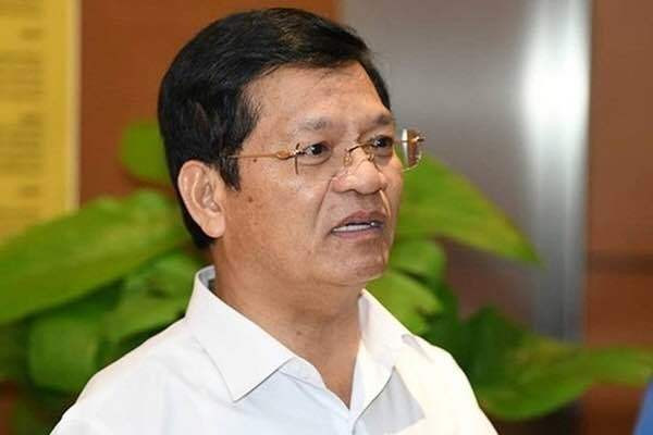 Lộ lý do văn bản cho Bí thư Quảng Ngãi thôi chức bị tung lên mạng Lo ly do van ban cho Bi thu Quang Ngai thoi chuc bi tung len mang