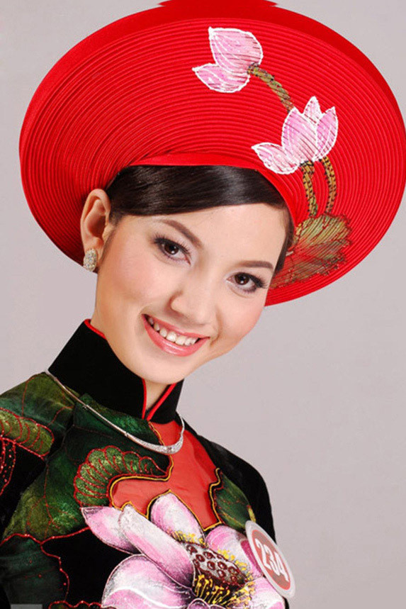 Nhan sắc vợ xinh đẹp từng thi hoa hậu của MC Anh Tuấn ảnh 1 Nhan sắc vợ xinh đẹp từng thi hoa hậu của MC Anh Tuấn ảnh 1