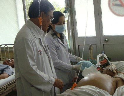 Bệnh nhân bị xơ gan đang điều trị cấp cứu tại khoa Nội Tiêu hóa, Bệnh viện Chợ Rẫy TP HCM.