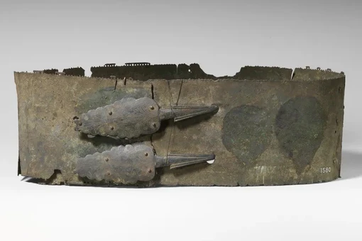 Bí ẩn những đứa trẻ đeo thắt lưng 'chiến binh' trong nghĩa trang 2.500 tuổi 