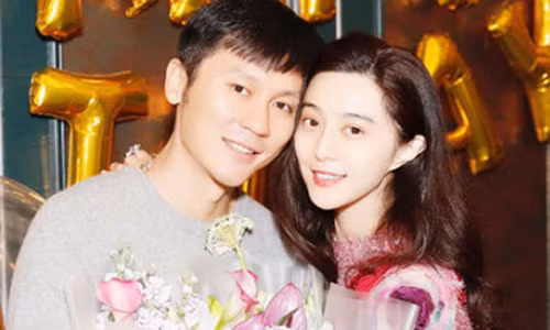 Phạm Băng Băng hạnh phúc trong sinh nhật Lý Thần