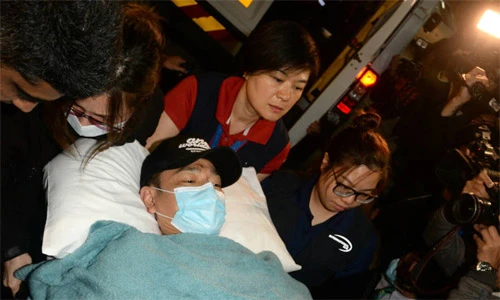 Lưu Đức Hoa bị tai nạn chấn thương cột sống nghiêm trọng