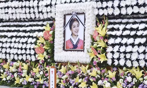 Nữ ca sĩ xứ Hàn yên nghỉ tại Nhật Bản