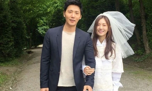 Ảnh hạnh phúc của Lee Sang Woo - Kim So Yeon trước ngày cưới